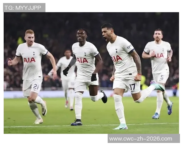 欧冠足球赛场上的两位顶级后卫解析与表现回顾